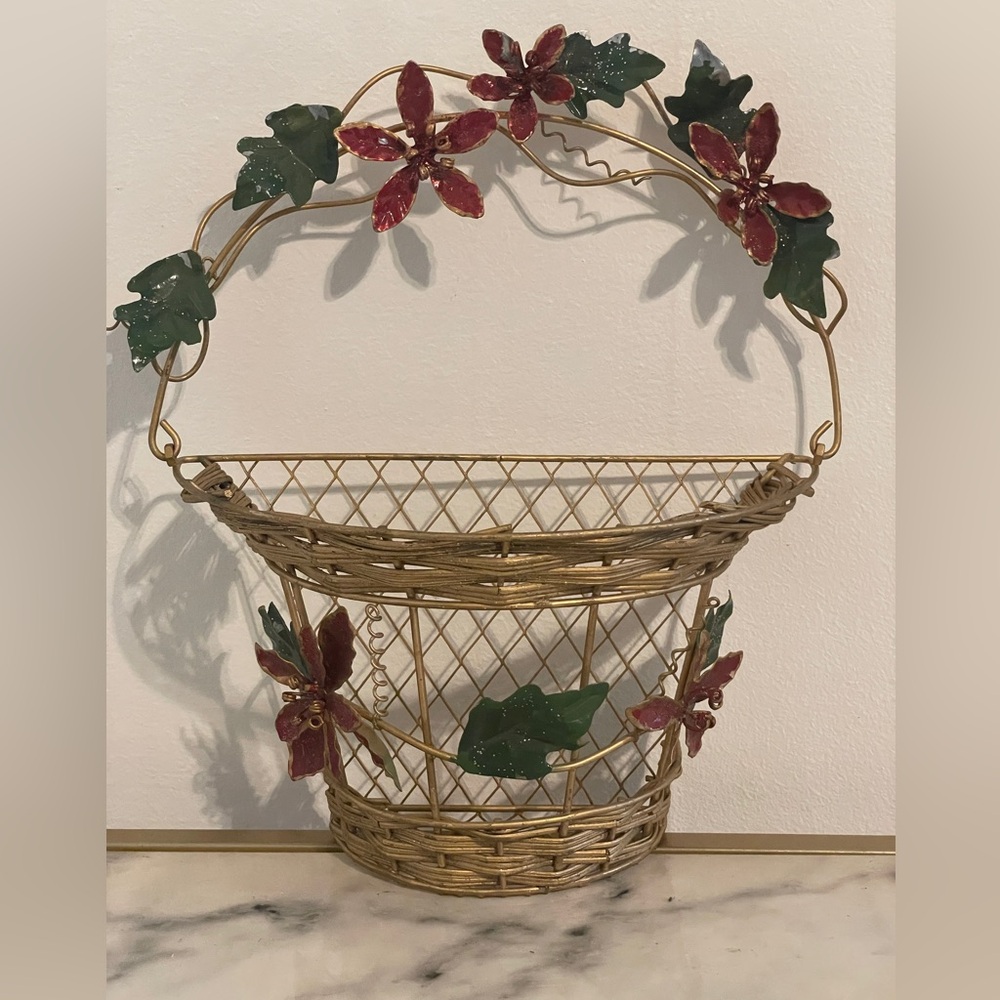 Christmas Wire Hanging Gold Toned Metal Wicker Basket Holly and Green Leaves